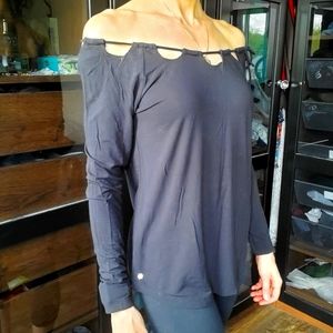 ⭐2/$20 Black Fabletics long sleeved multi-wear shirt t-shirt